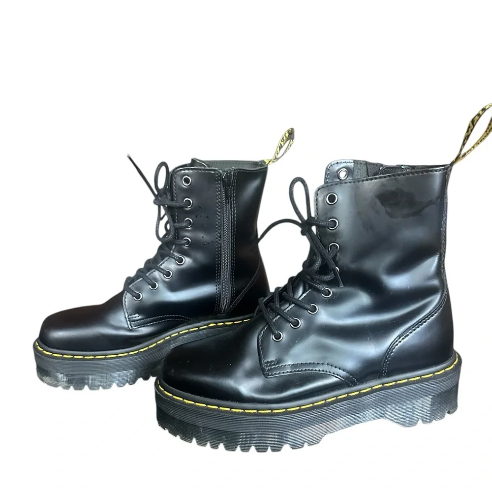 Dr. Marten Jadon Boots - Picture 8 of 11
